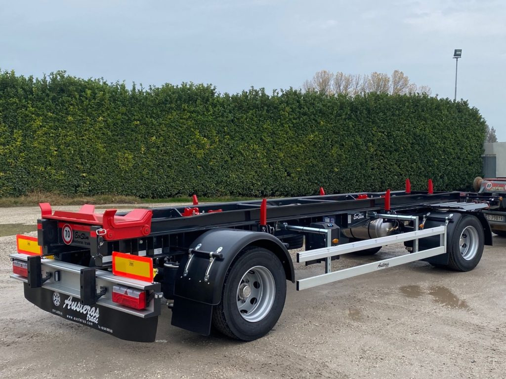 AUSTERAS RIMORCHIO NUOVO AUSTERAS SCARRABILE PNEUMATICO - Multilift/ Liftdumper haagis: pilt 2 AUSTERAS RIMORCHIO NUOVO AUSTERAS SCARRABILE PNEUMATICO - Multilift/ Liftdumper haagis: pilt 2