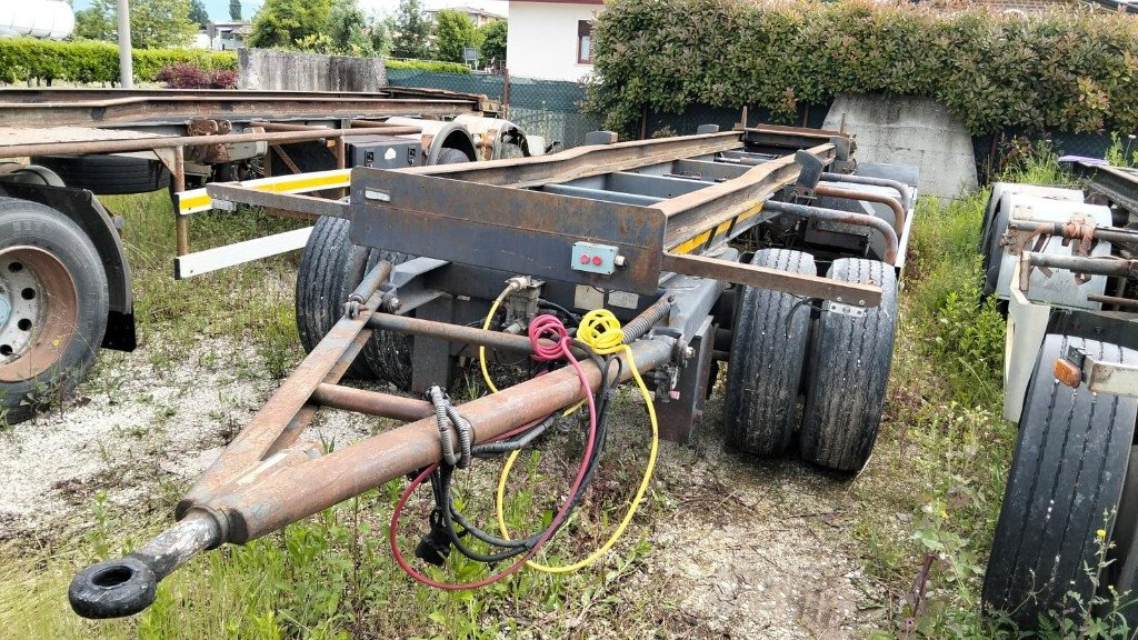 CARDI RIMORCHIO CARDI SCARRABILE PNEUMATICO - Multilift/ Liftdumper haagis: pilt 1 CARDI RIMORCHIO CARDI SCARRABILE PNEUMATICO - Multilift/ Liftdumper haagis: pilt 1