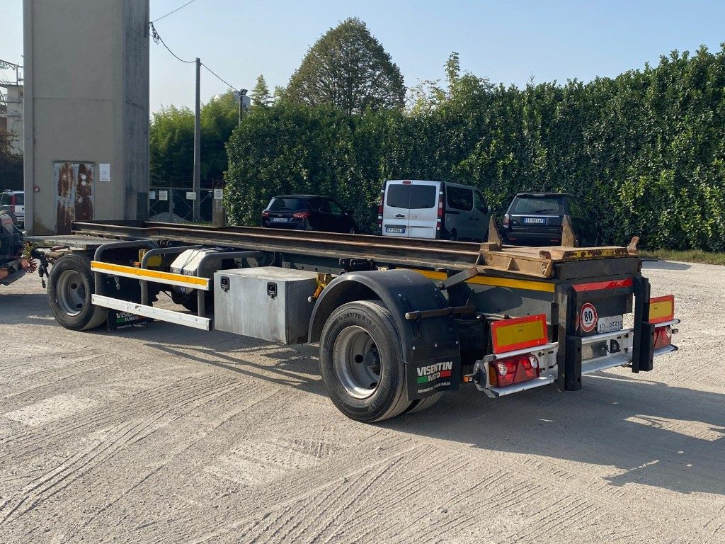 CARDI RIMORCHIO CARDI SCARRABILE PNEUMATICO - Multilift/ Liftdumper haagis: pilt 2 CARDI RIMORCHIO CARDI SCARRABILE PNEUMATICO - Multilift/ Liftdumper haagis: pilt 2