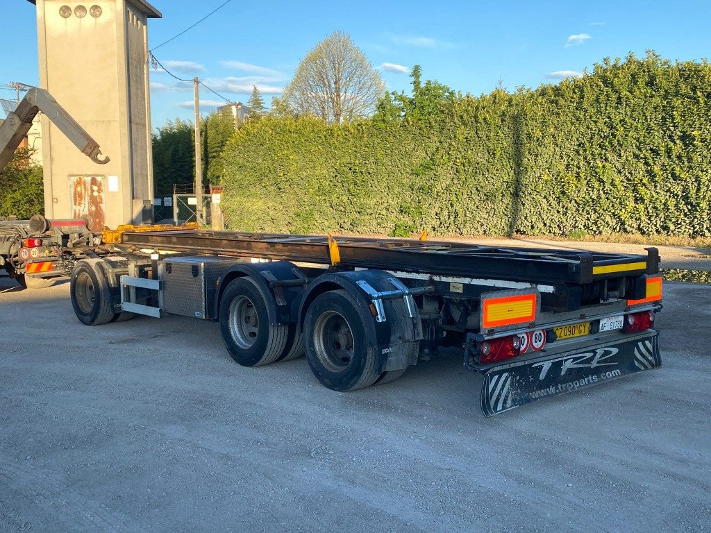 CARDI RIMORCHIO CARDI SCARRABILE RIBALTABILE PNEUMATICO - Multilift/ Liftdumper haagis: pilt 1 CARDI RIMORCHIO CARDI SCARRABILE RIBALTABILE PNEUMATICO - Multilift/ Liftdumper haagis: pilt 1