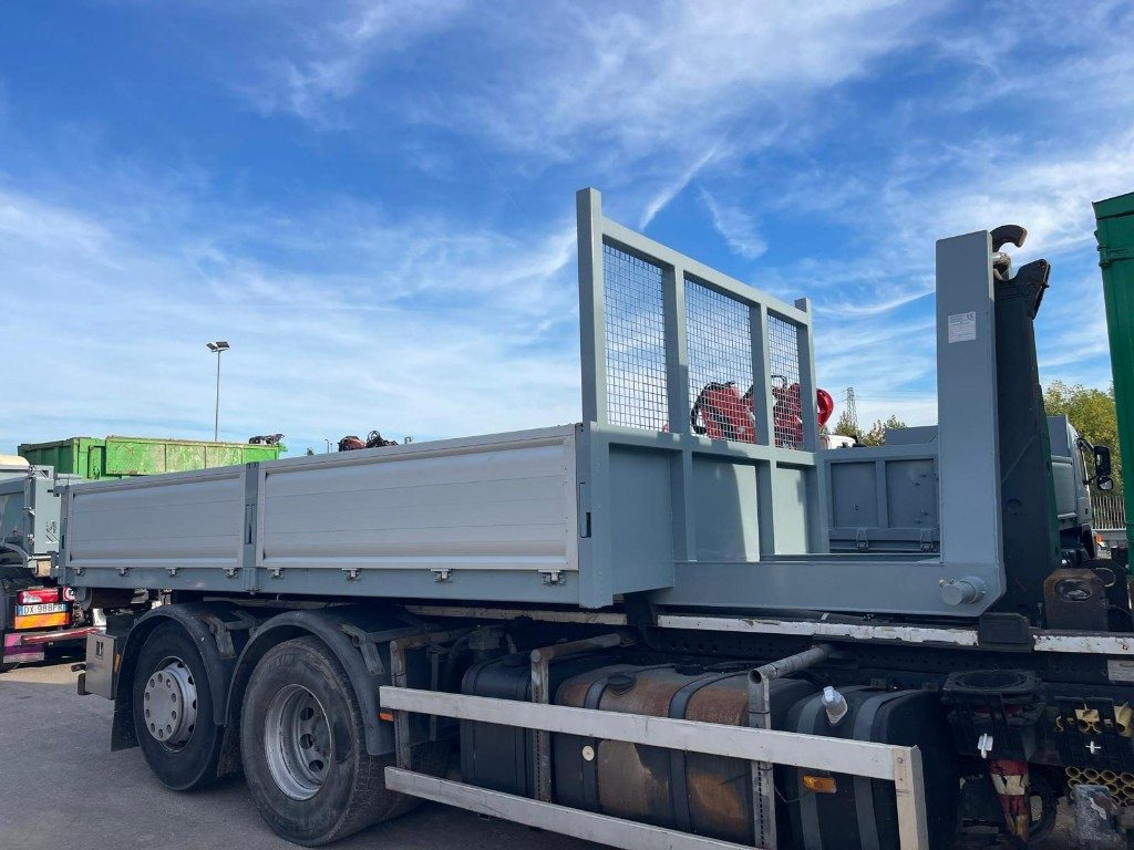CONTAINER SCARRABILE NUOVO A PIANALE CON SPONDE - Multilift konteiner: pilt 1 CONTAINER SCARRABILE NUOVO A PIANALE CON SPONDE - Multilift konteiner: pilt 1