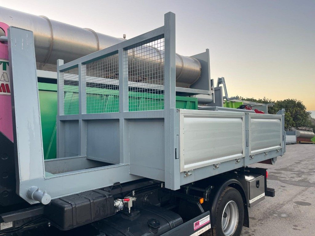 CONTAINER SCARRABILE NUOVO A PIANALE CON SPONDE - Multilift konteiner: pilt 2 CONTAINER SCARRABILE NUOVO A PIANALE CON SPONDE - Multilift konteiner: pilt 2