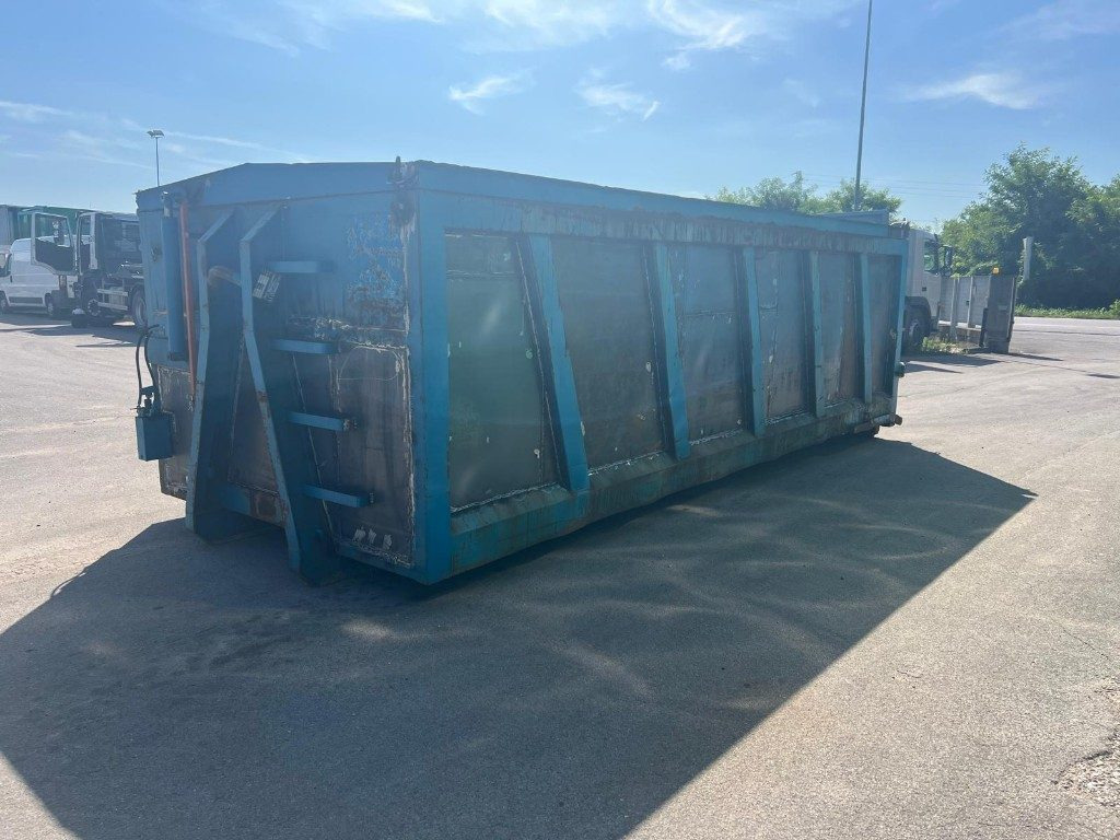 CONTAINER SCARRABILE USATO CON COPERCHIO - Multilift konteiner: pilt 4 CONTAINER SCARRABILE USATO CON COPERCHIO - Multilift konteiner: pilt 4