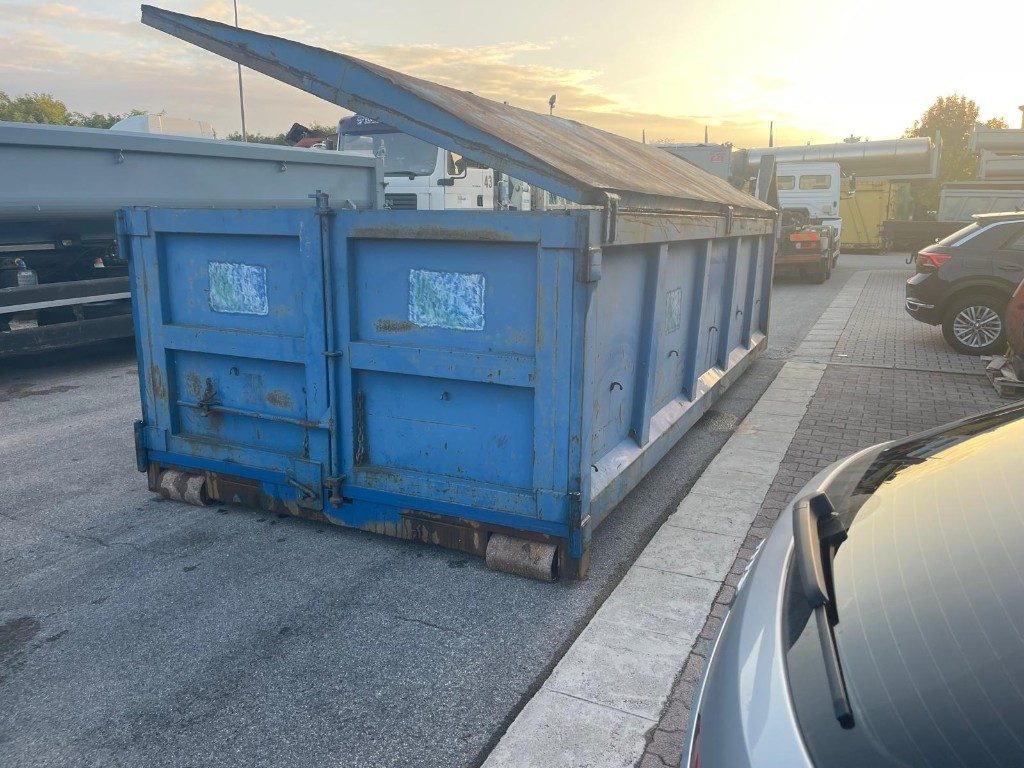 CONTAINER SCARRABILE USATO CON COPERCHIO - Multilift konteiner: pilt 3 CONTAINER SCARRABILE USATO CON COPERCHIO - Multilift konteiner: pilt 3