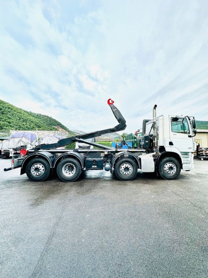 DAF CF85 NUOVO SCARRABILE - Konkstõstukiga veoauto: pilt 3 DAF CF85 NUOVO SCARRABILE - Konkstõstukiga veoauto: pilt 3