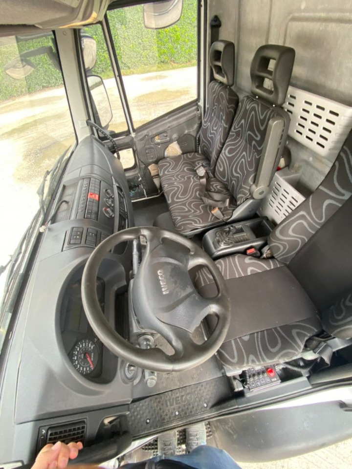 Konkstõstukiga veoauto IVECO EUROCARGO 120E25 SCARRABILE: pilt 11 Konkstõstukiga veoauto IVECO EUROCARGO 120E25 SCARRABILE: pilt 11