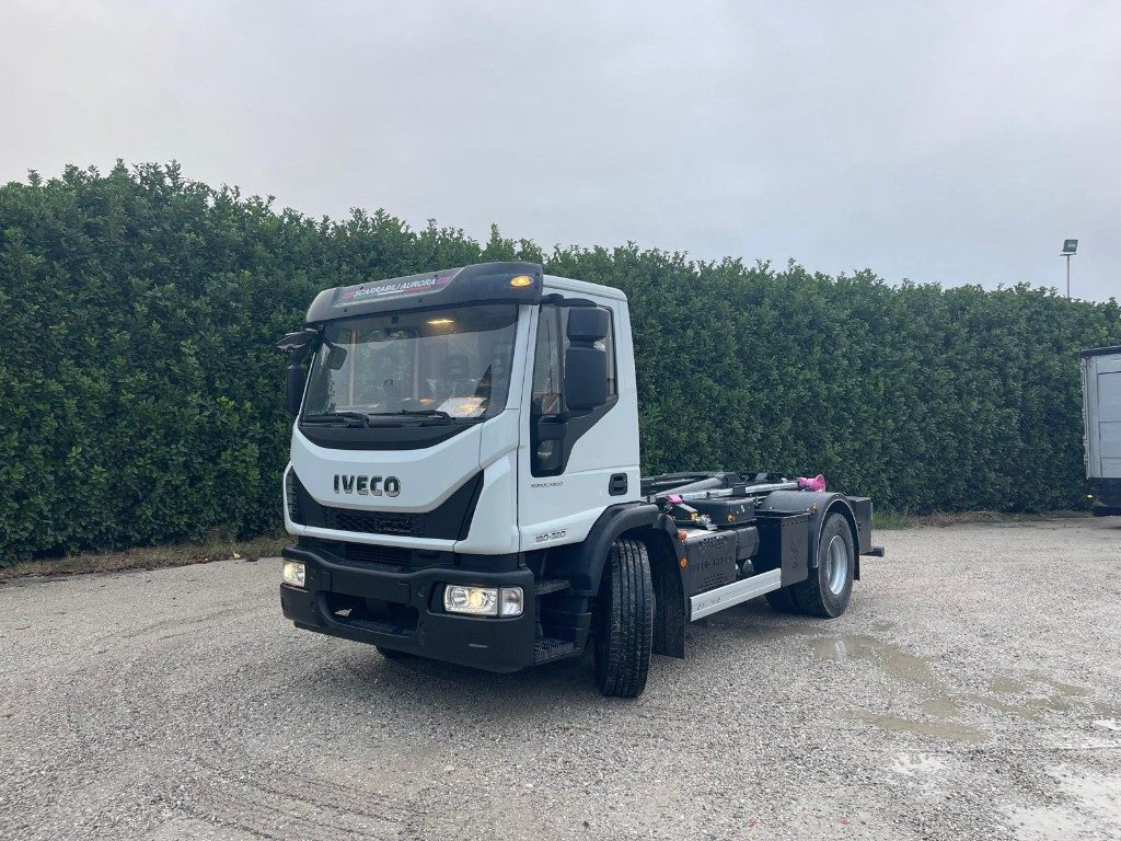IVECO EUROCARGO 180K32 SCARRABILE NUOVO - Konkstõstukiga veoauto: pilt 1 IVECO EUROCARGO 180K32 SCARRABILE NUOVO - Konkstõstukiga veoauto: pilt 1