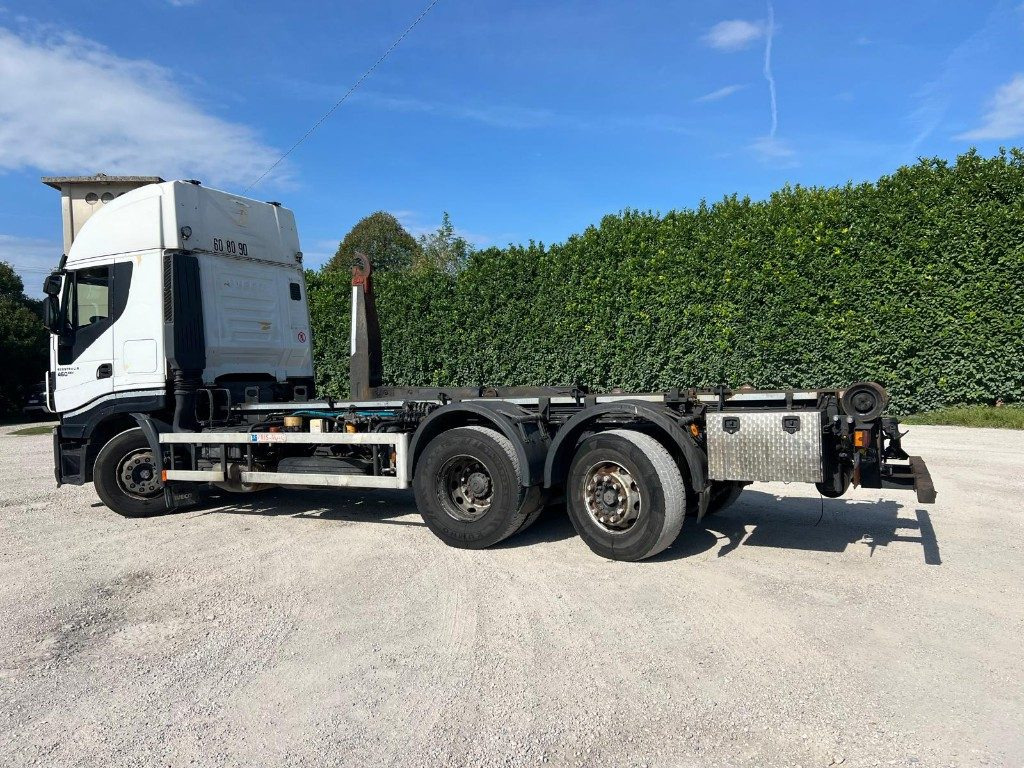 IVECO STRALIS 460 SCARRABILE - Konkstõstukiga veoauto: pilt 2 IVECO STRALIS 460 SCARRABILE - Konkstõstukiga veoauto: pilt 2