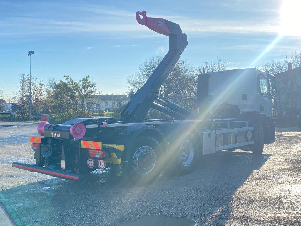 IVECO X-WAY AD280X48 NUOVO SCARRABILE PASSO 4500 - Konkstõstukiga veoauto: pilt 5 IVECO X-WAY AD280X48 NUOVO SCARRABILE PASSO 4500 - Konkstõstukiga veoauto: pilt 5