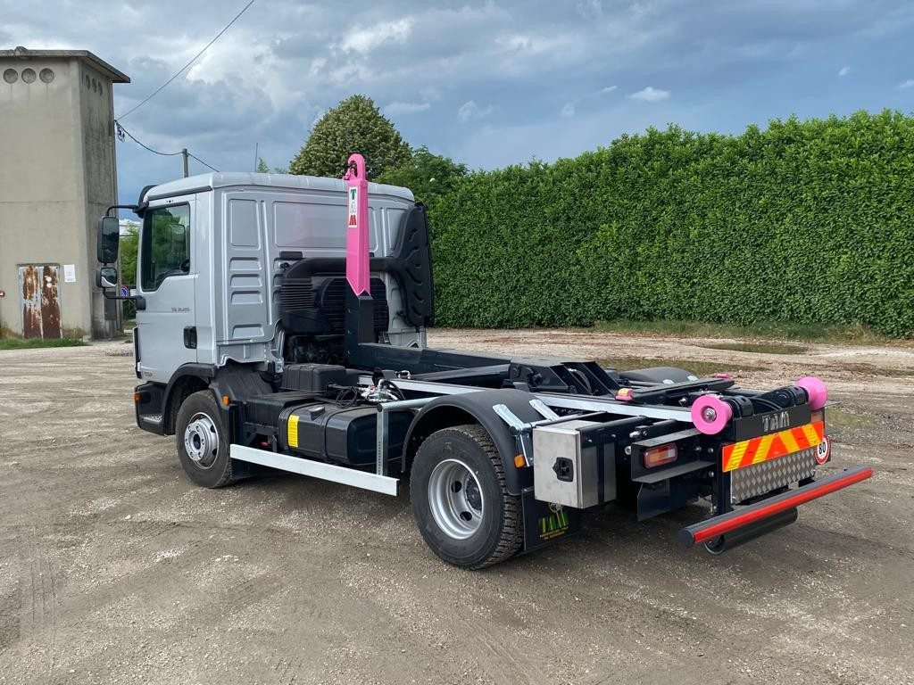 MAN TGM 12.220 - Konkstõstukiga veoauto: pilt 3 MAN TGM 12.220 - Konkstõstukiga veoauto: pilt 3