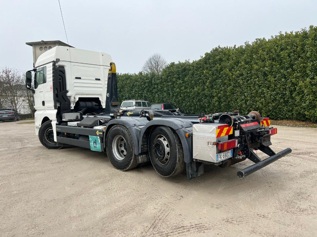 MAN TGX 26.500 USATO SCARRABILE 6X2 - Konkstõstukiga veoauto: pilt 3 MAN TGX 26.500 USATO SCARRABILE 6X2 - Konkstõstukiga veoauto: pilt 3