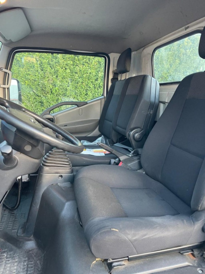 NISSAN NT400 SCARRABILE PATENTE B - Konkstõstukiga veoauto: pilt 5 NISSAN NT400 SCARRABILE PATENTE B - Konkstõstukiga veoauto: pilt 5