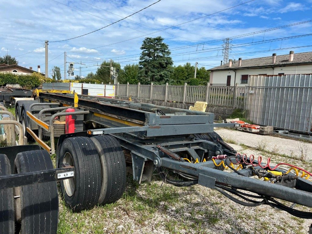PIACENZA RIMORCHIO PIACENZA SCARRABILE BALESTRATO - Multilift/ Liftdumper haagis: pilt 4 PIACENZA RIMORCHIO PIACENZA SCARRABILE BALESTRATO - Multilift/ Liftdumper haagis: pilt 4