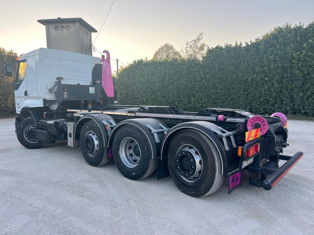 RENAULT 420 USATO SCARRABILE 8X2 - Konkstõstukiga veoauto: pilt 4 RENAULT 420 USATO SCARRABILE 8X2 - Konkstõstukiga veoauto: pilt 4