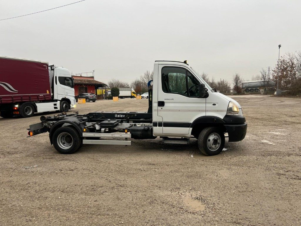 RENAULT MASCOTT SCARRABILE - Konkstõstukiga veoauto: pilt 5 RENAULT MASCOTT SCARRABILE - Konkstõstukiga veoauto: pilt 5