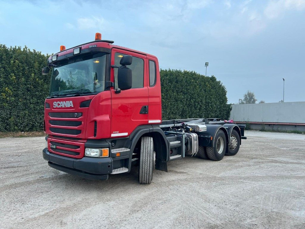 SCANIA G440 SCARRABILE NUOVO PNEUMATICO POSTERIORE - Konkstõstukiga veoauto: pilt 1 SCANIA G440 SCARRABILE NUOVO PNEUMATICO POSTERIORE - Konkstõstukiga veoauto: pilt 1