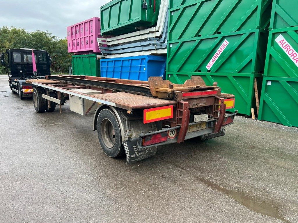 VIBERTI RIMORCHIO VIBERTI SCARRABILE PNEUMATICO - Multilift/ Liftdumper haagis: pilt 1 VIBERTI RIMORCHIO VIBERTI SCARRABILE PNEUMATICO - Multilift/ Liftdumper haagis: pilt 1