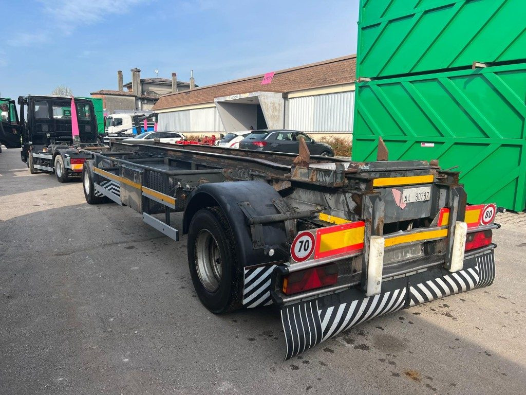 ZORZI RIMORCHIO ZORZI 20R075 SCARRABILE PNEUMATICO - Multilift/ Liftdumper haagis: pilt 1 ZORZI RIMORCHIO ZORZI 20R075 SCARRABILE PNEUMATICO - Multilift/ Liftdumper haagis: pilt 1