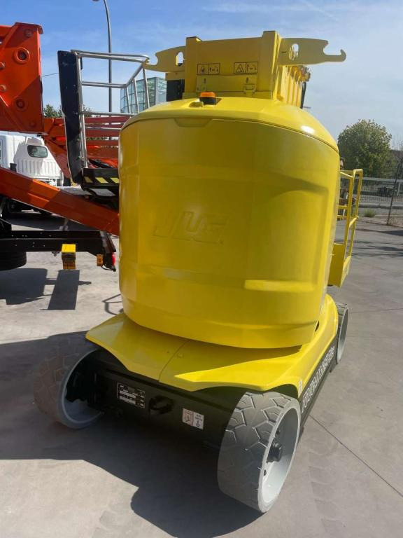 JLG TOUCAN 12E PLUS - Masttõstuk: pilt 5 JLG TOUCAN 12E PLUS - Masttõstuk: pilt 5