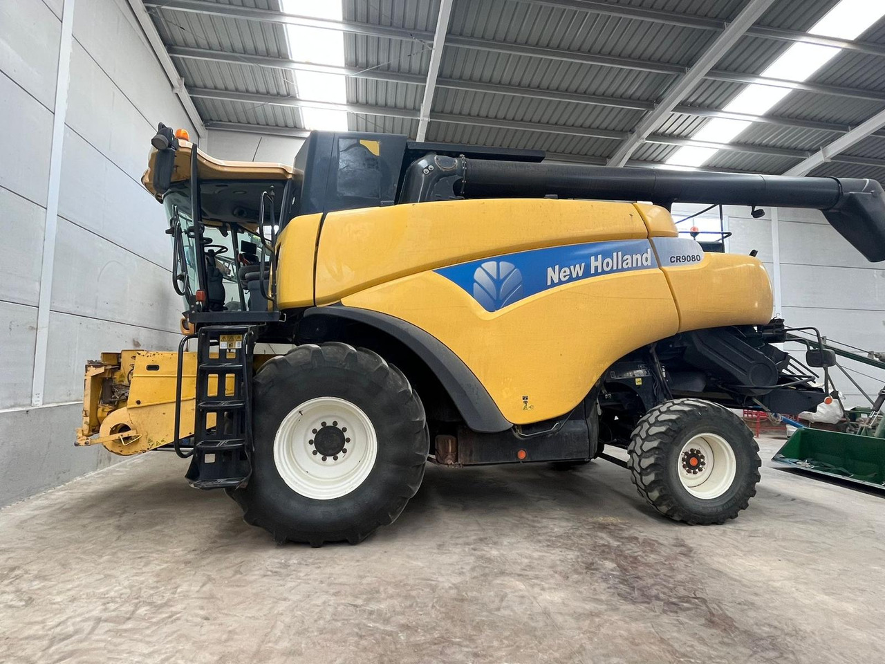 New Holland CR9080 - Saagikoristusmasin: pilt 5 New Holland CR9080 - Saagikoristusmasin: pilt 5