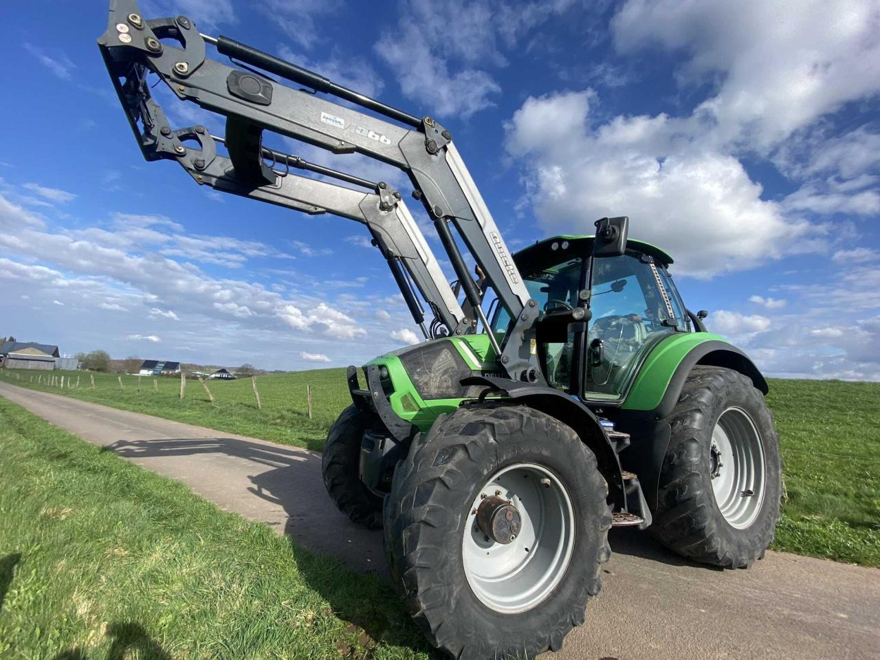 Deutz-Fahr 6150.4 Agrotron TTV - Traktor: pilt 3 Deutz-Fahr 6150.4 Agrotron TTV - Traktor: pilt 3