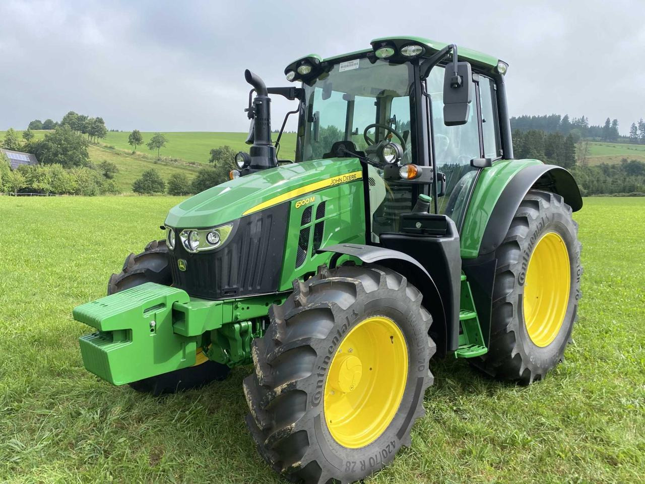 John Deere 6100 M AutoQuadEco - Traktor: pilt 3 John Deere 6100 M AutoQuadEco - Traktor: pilt 3