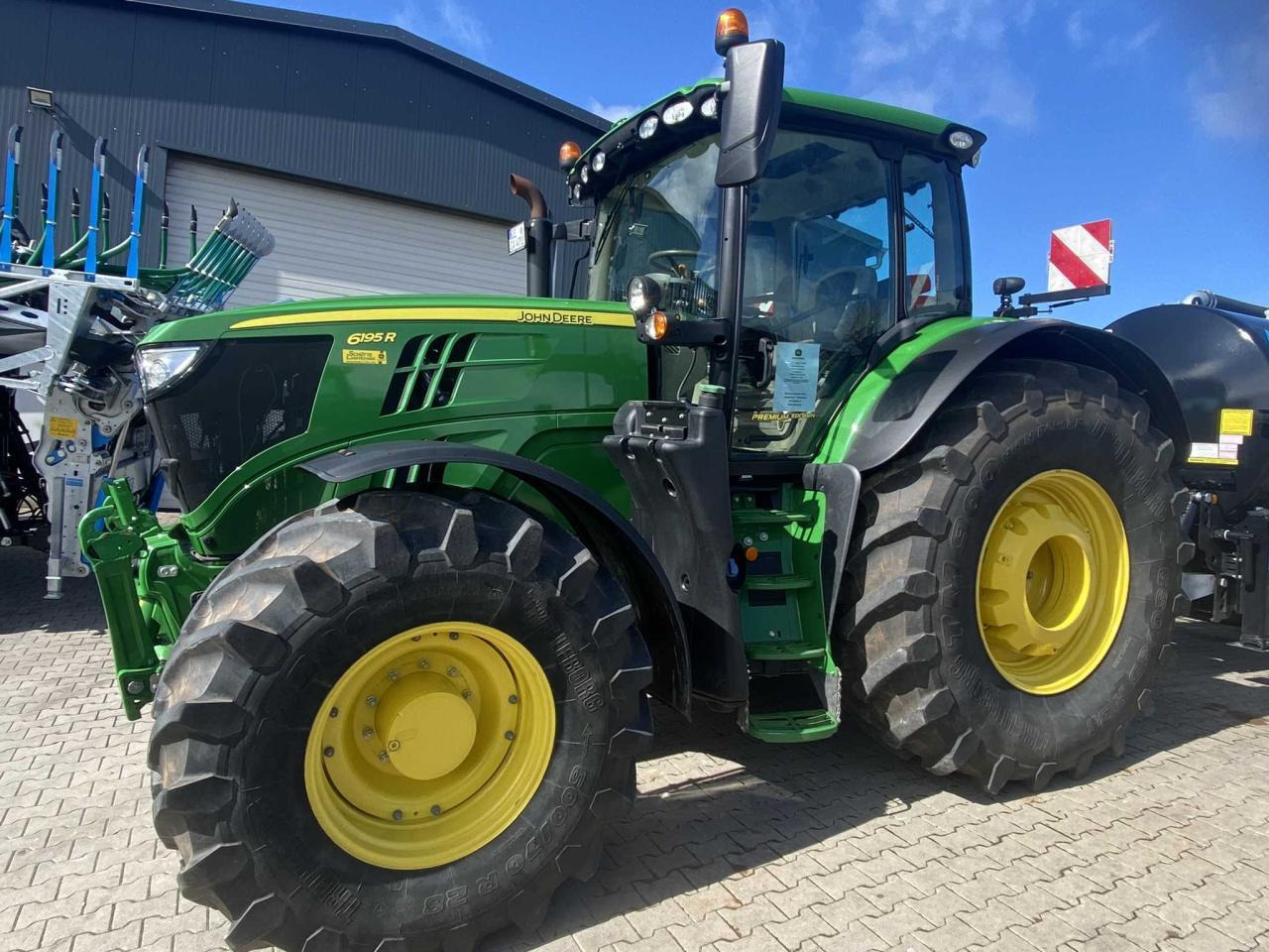 John Deere 6195R - Traktor: pilt 3 John Deere 6195R - Traktor: pilt 3