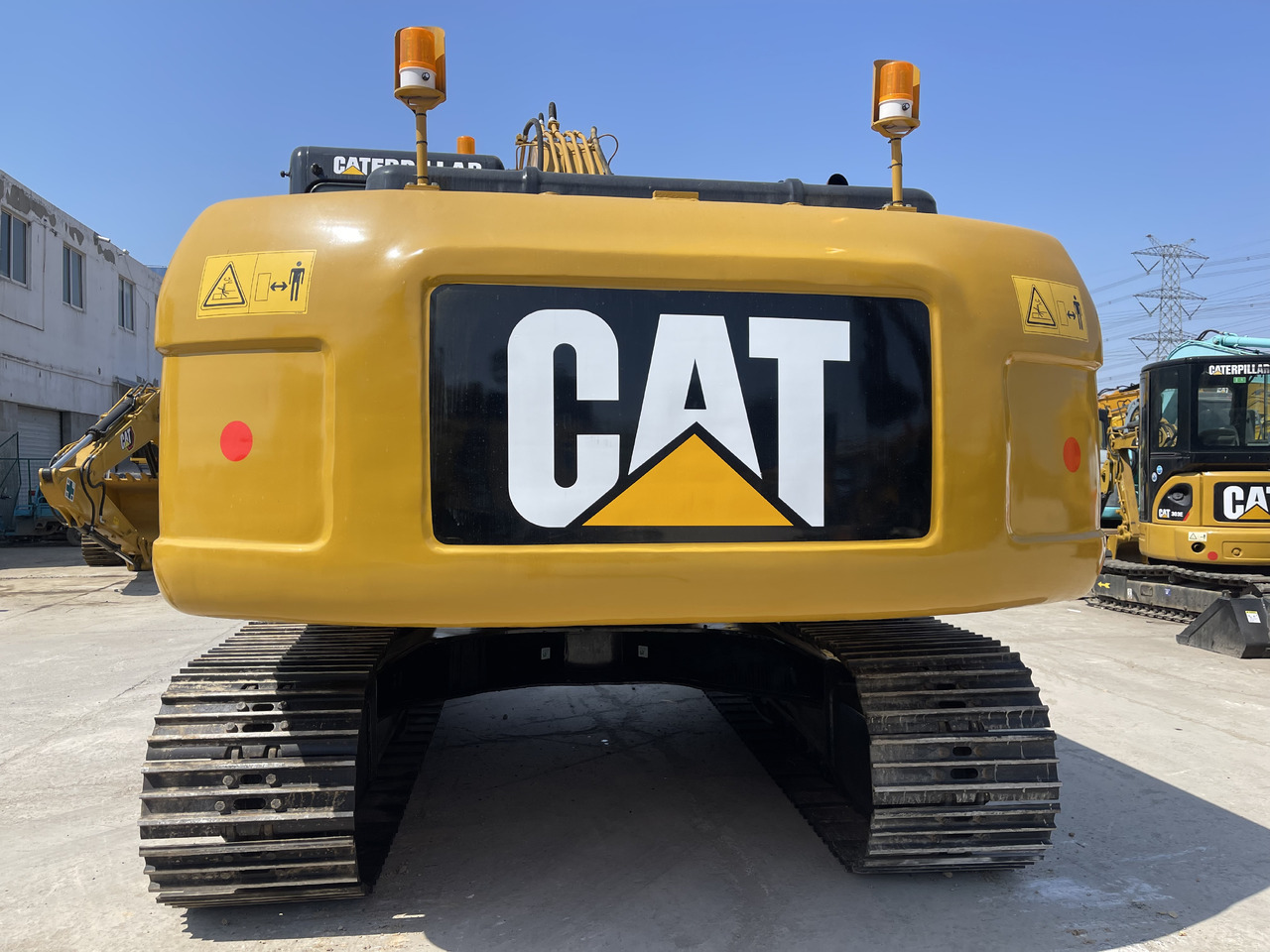 CATERPILLAR CAT 320D - Lintekskavaator: pilt 5 CATERPILLAR CAT 320D - Lintekskavaator: pilt 5