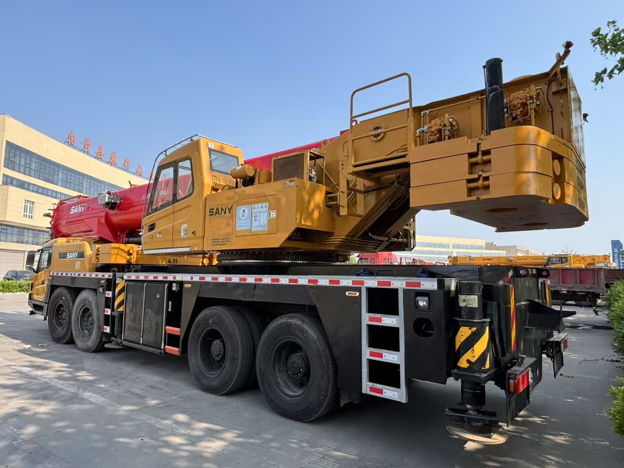 SANY STC800T6 STC80T6 STC800T5 STC80T5 80ton truck crane - Autokraana: pilt 3 SANY STC800T6 STC80T6 STC800T5 STC80T5 80ton truck crane - Autokraana: pilt 3
