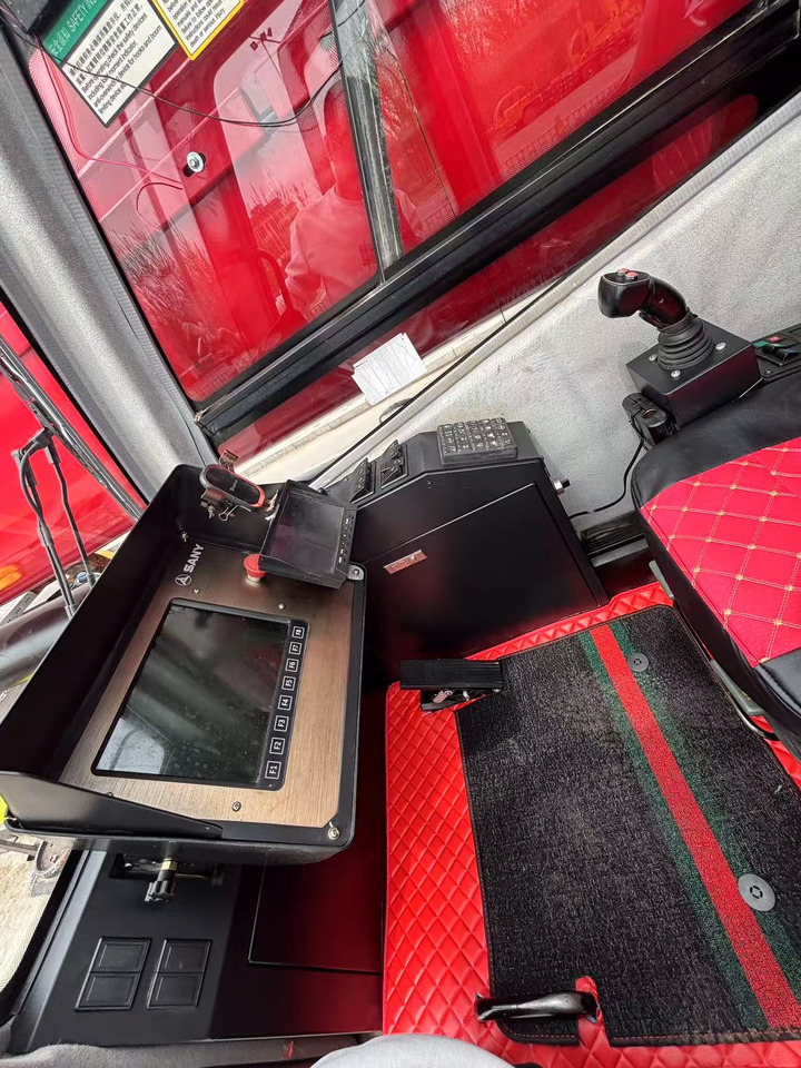 SANY STC800T6 STC80T6 STC800T5 STC80T5 STC500 50ton 80ton truck crane - Autokraana: pilt 5 SANY STC800T6 STC80T6 STC800T5 STC80T5 STC500 50ton 80ton truck crane - Autokraana: pilt 5