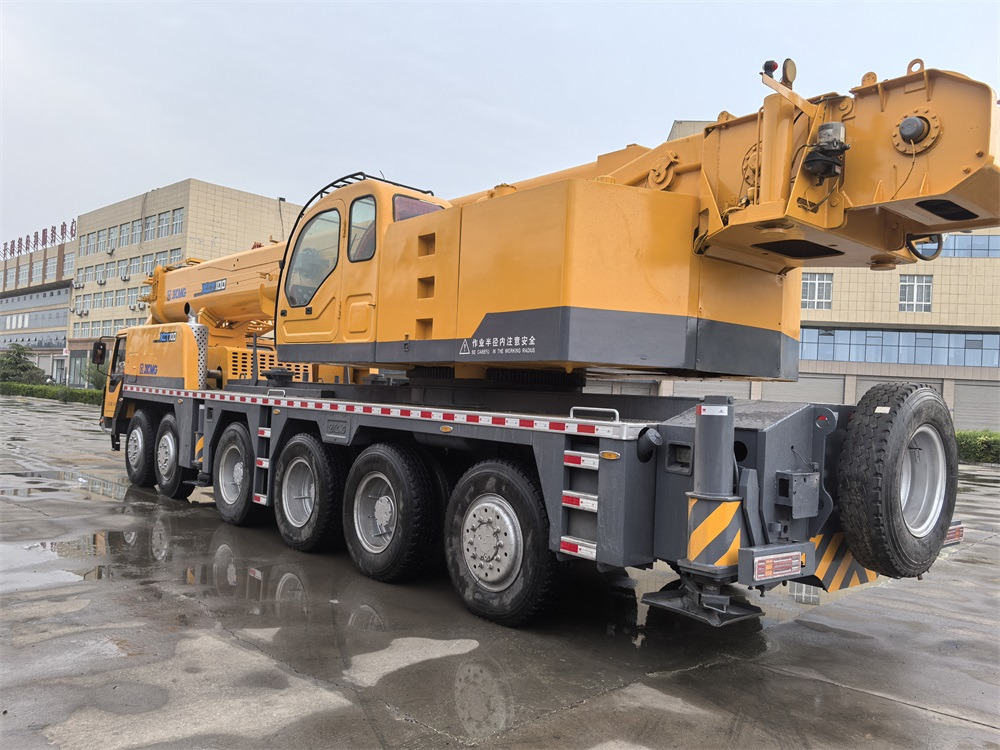 XCMG QY100K QY130K QY160K QAY200 QAY240 QAY300 QAY350 used truck crane - Autokraana: pilt 4 XCMG QY100K QY130K QY160K QAY200 QAY240 QAY300 QAY350 used truck crane - Autokraana: pilt 4