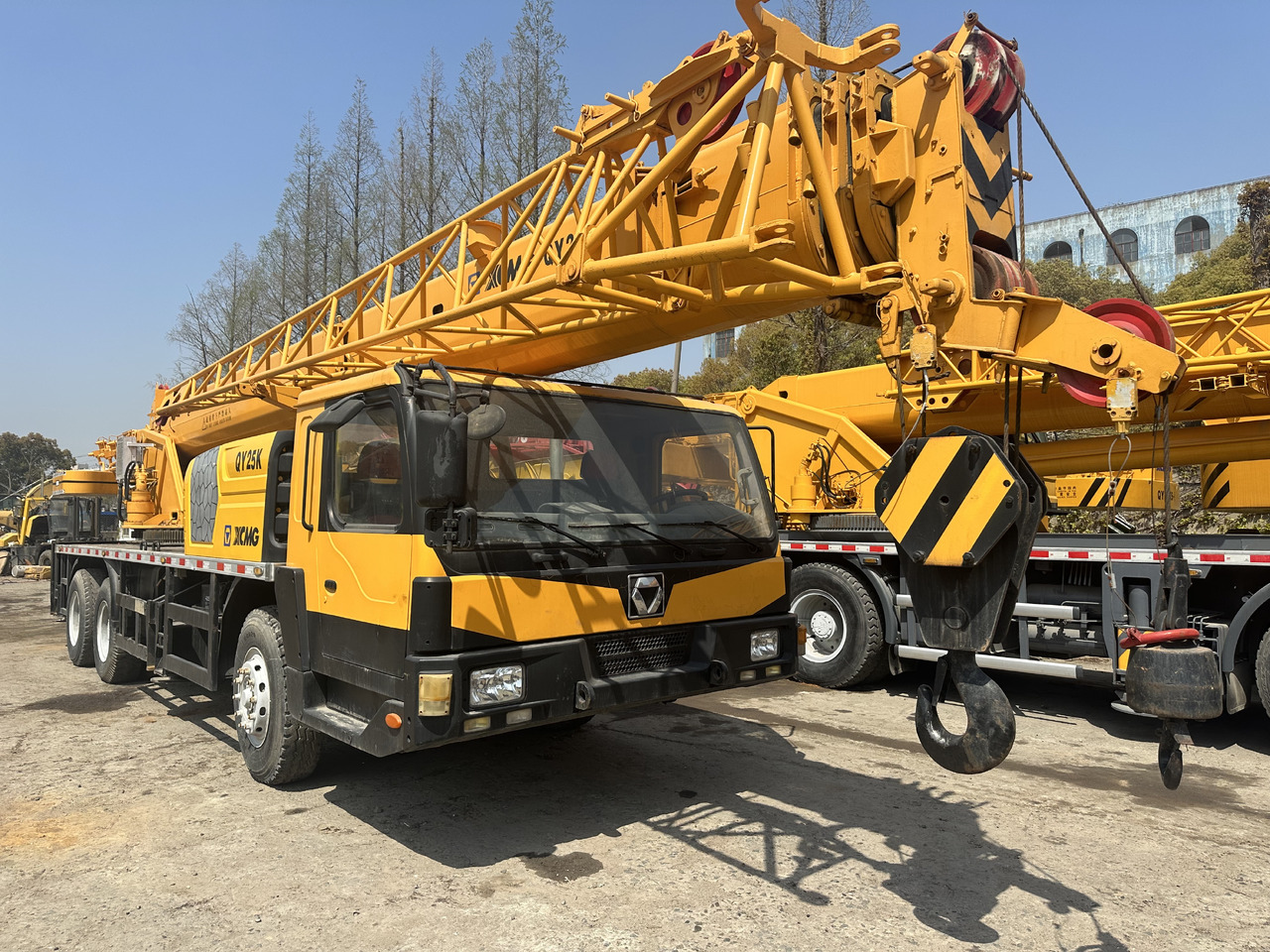 XCMG QY25K 25 ton truck crane - Autokraana: pilt 2 XCMG QY25K 25 ton truck crane - Autokraana: pilt 2