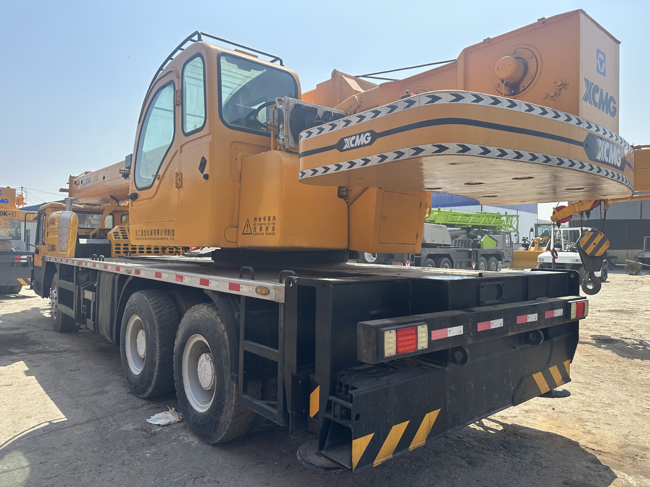 XCMG QY25K 25 ton truck crane - Autokraana: pilt 4 XCMG QY25K 25 ton truck crane - Autokraana: pilt 4