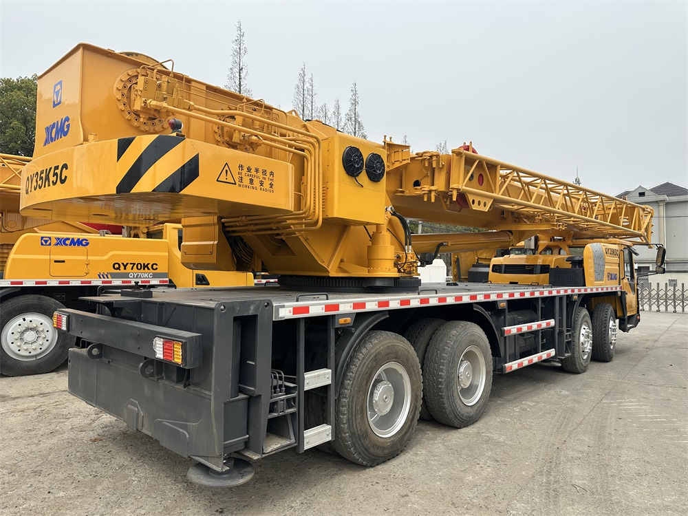 XCMG QY35K5 XCT35 QY35K5C 35 ton truck crane - Autokraana: pilt 4 XCMG QY35K5 XCT35 QY35K5C 35 ton truck crane - Autokraana: pilt 4