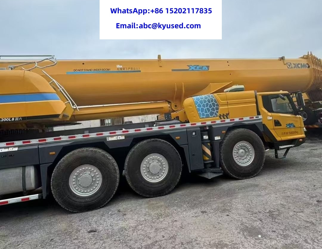 Maastikukraana XCMG XCA200 XCA220 XCA300 XCA350 200TON 220T 300T 350T All terrain crane: pilt 10