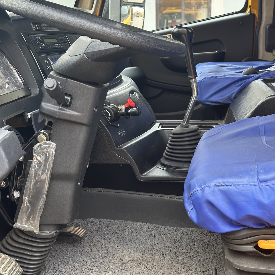 XCMG qy50ka qy50kc qy50k xct50 xct55 50 ton 55t truck crane - Autokraana: pilt 5 XCMG qy50ka qy50kc qy50k xct50 xct55 50 ton 55t truck crane - Autokraana: pilt 5