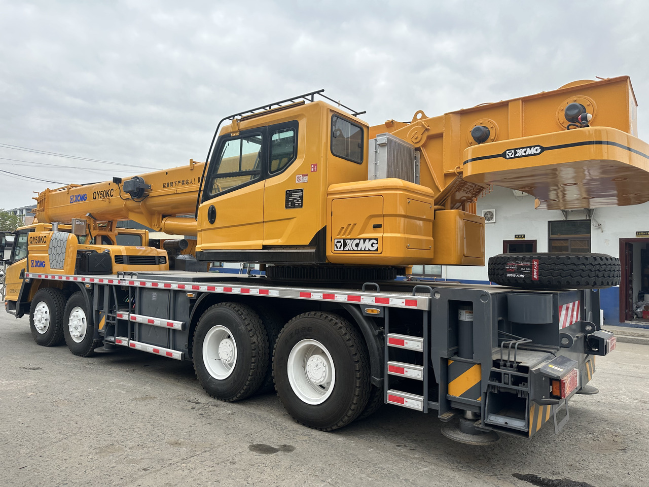 XCMG qy50kc xct55 qy55kc 50ton 55 ton 70 ton 85 ton 90 ton 100 ton 110 ton 130 ton truck crane - Autokraana: pilt 3 XCMG qy50kc xct55 qy55kc 50ton 55 ton 70 ton 85 ton 90 ton 100 ton 110 ton 130 ton truck crane - Autokraana: pilt 3