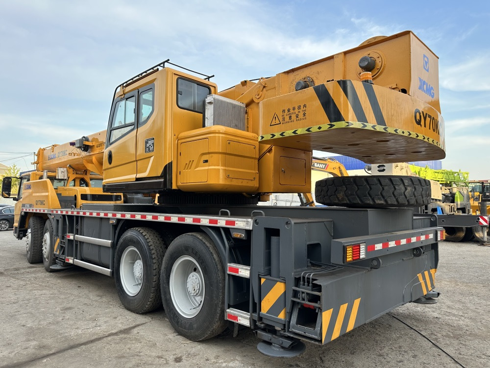 XCMG qy70kc xct75 qy75kc 70ton 75 ton 80 ton 85 ton 90 ton 100 ton 110 ton 130 ton truck crane - Autokraana: pilt 3 XCMG qy70kc xct75 qy75kc 70ton 75 ton 80 ton 85 ton 90 ton 100 ton 110 ton 130 ton truck crane - Autokraana: pilt 3