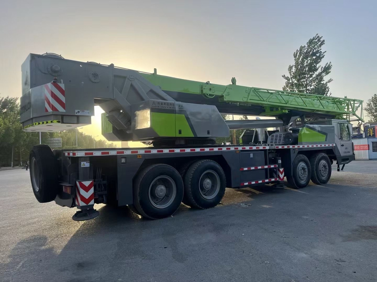 ZOOMLION ZTC700V 70 ton 80 ton ztc800v ztc1000v truck crane - Autokraana: pilt 3 ZOOMLION ZTC700V 70 ton 80 ton ztc800v ztc1000v truck crane - Autokraana: pilt 3