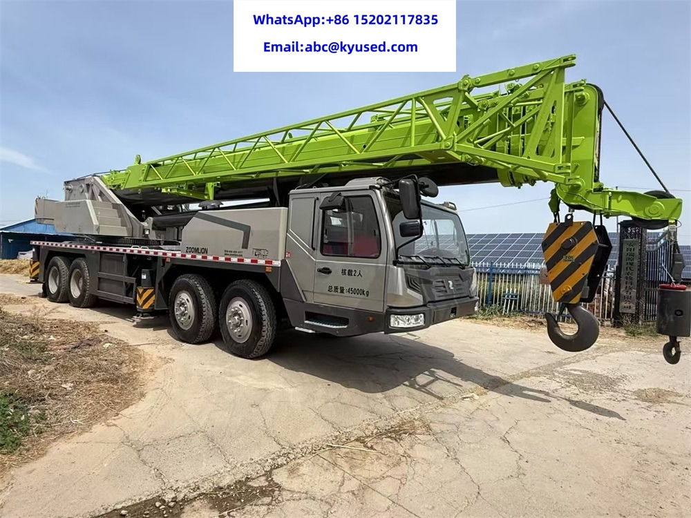 ZOOMLION ZTC700V QY70V 50Ton 70ton truck crane - Autokraana: pilt 2 ZOOMLION ZTC700V QY70V 50Ton 70ton truck crane - Autokraana: pilt 2