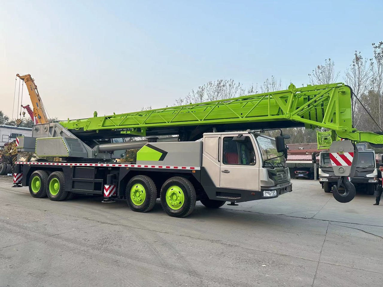 ZOOMLION ZTC700V QY70V 70 ton 80 ton 90 ton 100 ton 110 ton 120 ton used truck crane - Autokraana: pilt 1 ZOOMLION ZTC700V QY70V 70 ton 80 ton 90 ton 100 ton 110 ton 120 ton used truck crane - Autokraana: pilt 1