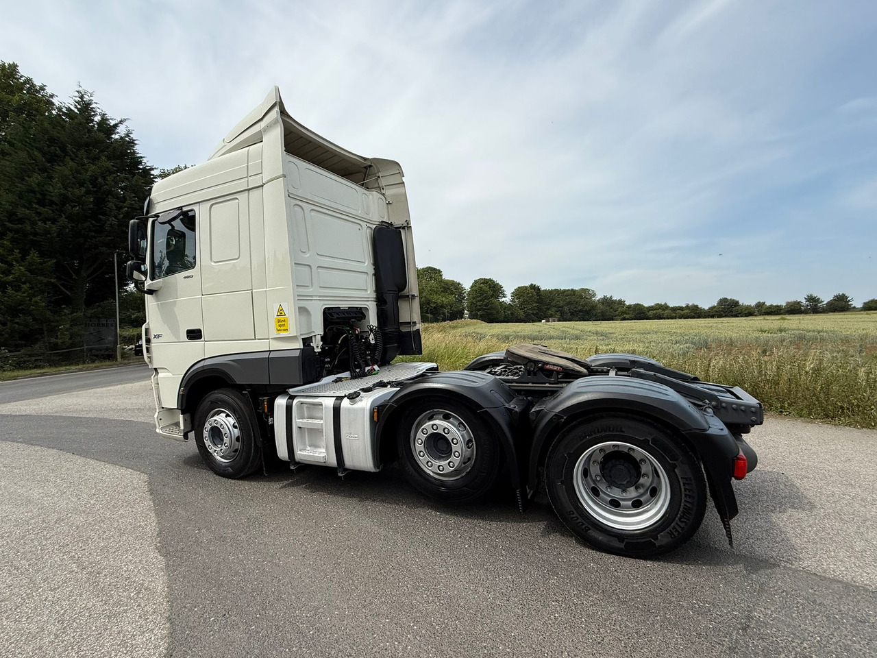 DAF XF 105 480 RHD - Sadulveok: pilt 2 DAF XF 105 480 RHD - Sadulveok: pilt 2