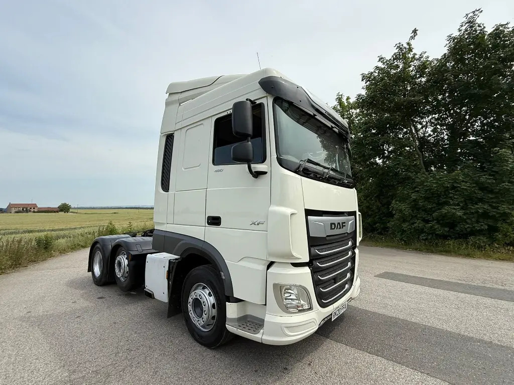 DAF XF 105 - Sadulveok: pilt 3 DAF XF 105 - Sadulveok: pilt 3