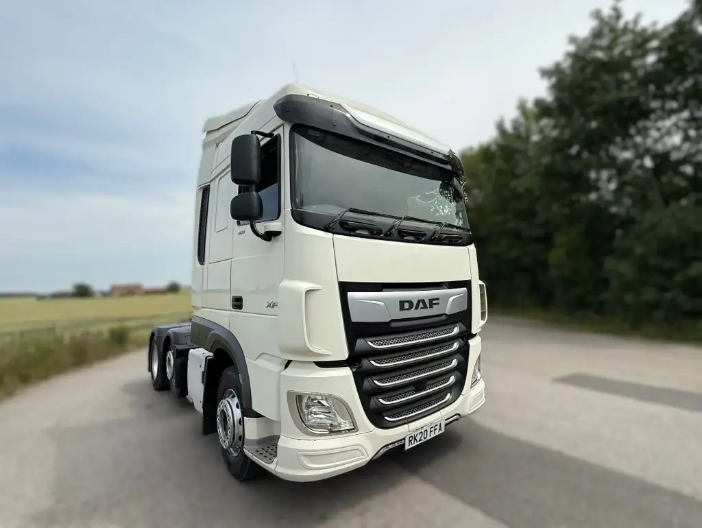DAF XF 105 - Sadulveok: pilt 1 DAF XF 105 - Sadulveok: pilt 1