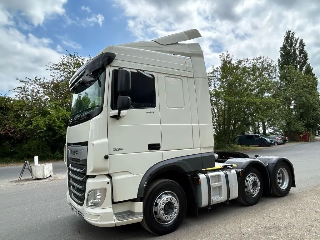 DAF XF 105 - Sadulveok: pilt 5 DAF XF 105 - Sadulveok: pilt 5