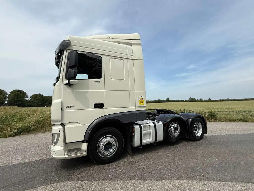 DAF XF 105 (FFA) - Sadulveok: pilt 5 DAF XF 105 (FFA) - Sadulveok: pilt 5
