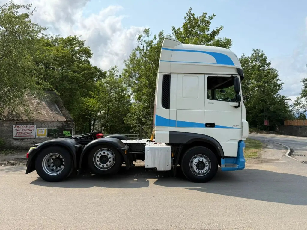 DAF XF 105 (PXM) - Sadulveok: pilt 5 DAF XF 105 (PXM) - Sadulveok: pilt 5