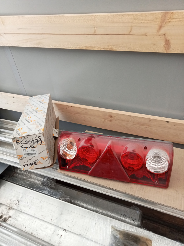 Trouillet ASPOCK FRANCE - Tuled/ Valgus - Haagis: pilt 1 Trouillet ASPOCK FRANCE - Tuled/ Valgus - Haagis: pilt 1