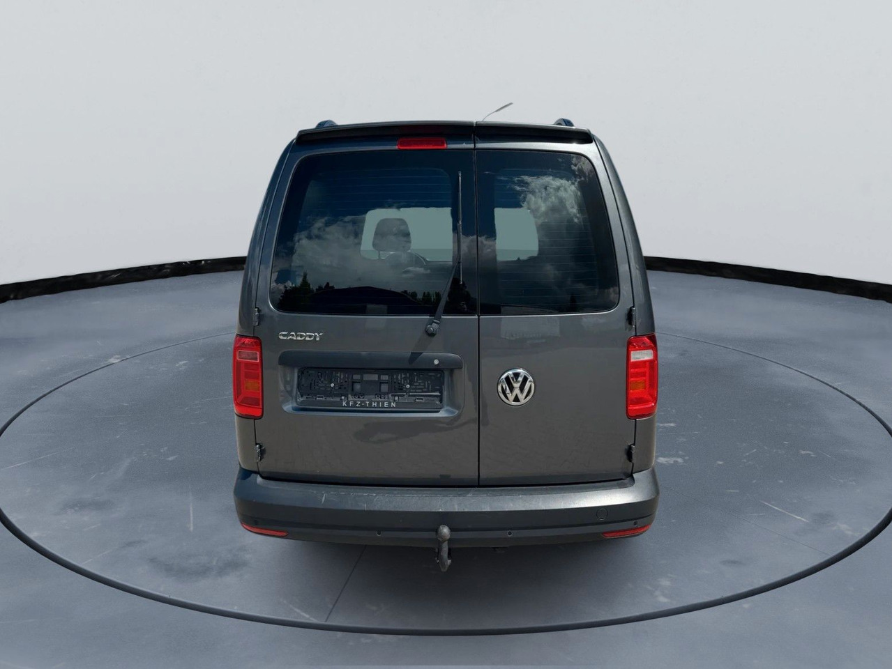 Mikrobuss Volkswagen Caddy | Automatik, Klima, AHK, Beinfreiheit: pilt 6