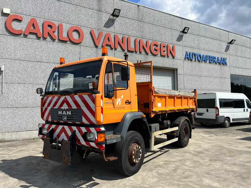 MAN LE 18.280 4x4 - Kallurauto: pilt 1 MAN LE 18.280 4x4 - Kallurauto: pilt 1